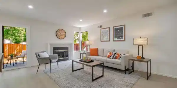 941 Huntington
