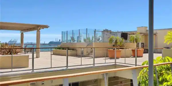 1400 E Ocean Boulevard