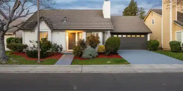 1522 Fujiko Drive