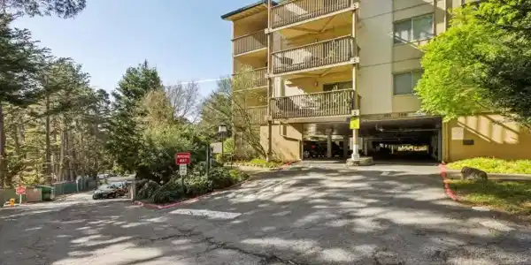 370 Imperial Way