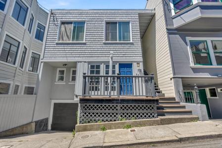 74 Lynch Street
