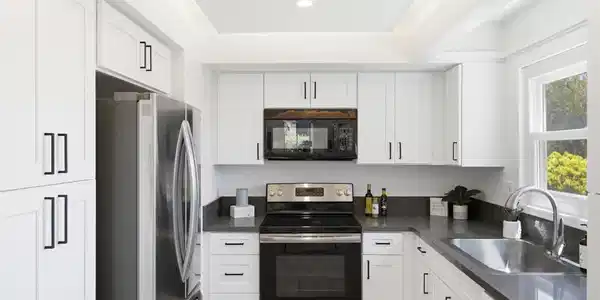 3621 Vista Campana S