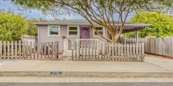 516 8th Street