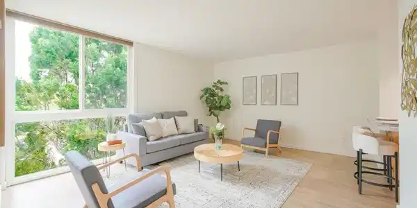 3050 Rue Dorleans
