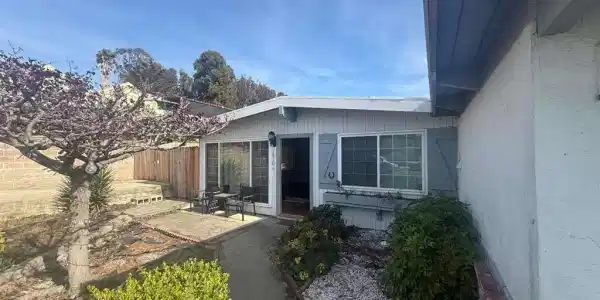 1810 Acapulco Dr