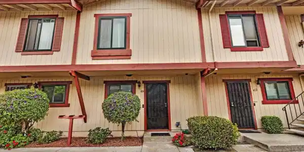 414 Callan Ave