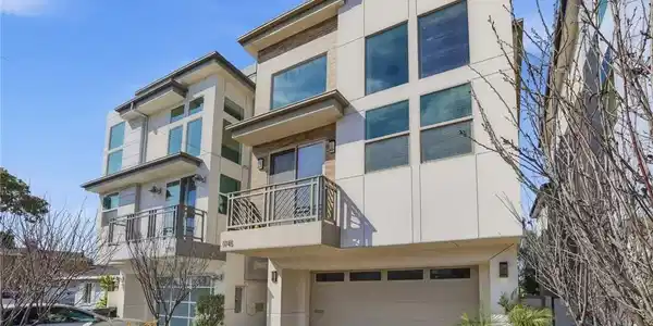 1745 Spreckels Lane