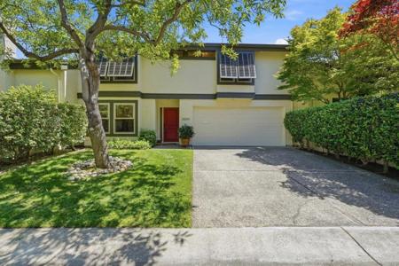 4237 Ponce Drive