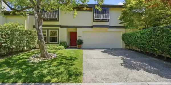 4237 Ponce Drive