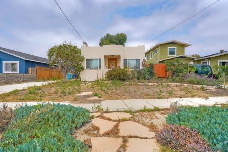 3378 N Mountain View Dr