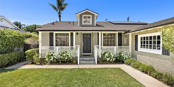 865 Kallin Avenue
