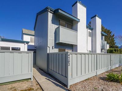 4202 Sea Pines Court