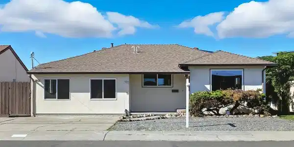 1803 Cedar Ave