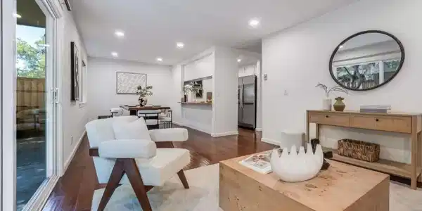 99 Sherland Avenue