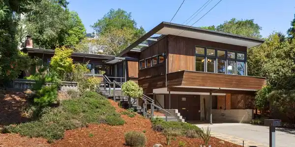 605 Plateau Dr