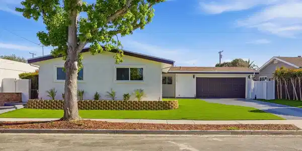 2729 Gobat Avenue