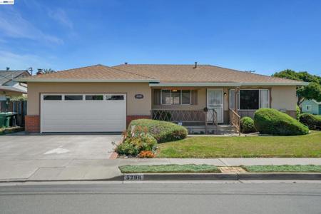5296 Spencer Ct