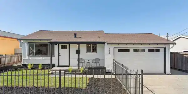 224 Wilshire Ave
