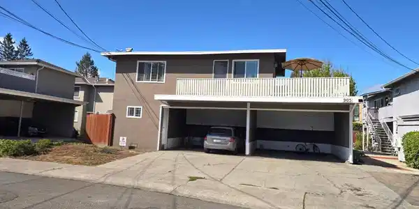 905 Fremont Place