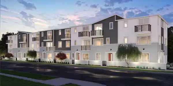 1474 W Longview Lane
