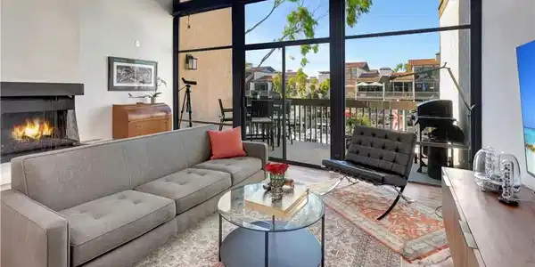 6331 Marina Pacifica N
