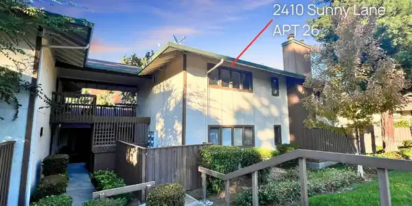 2410 Sunny Ln