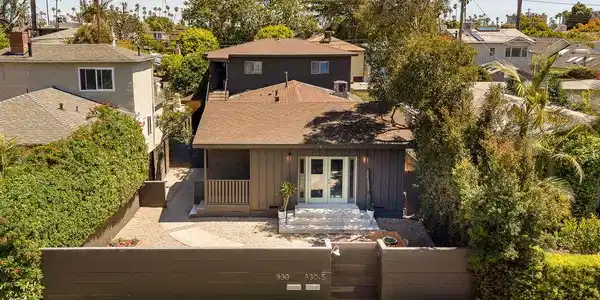 830 Palms Boulevard