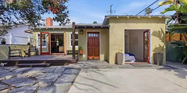 2432 Wilson Avenue