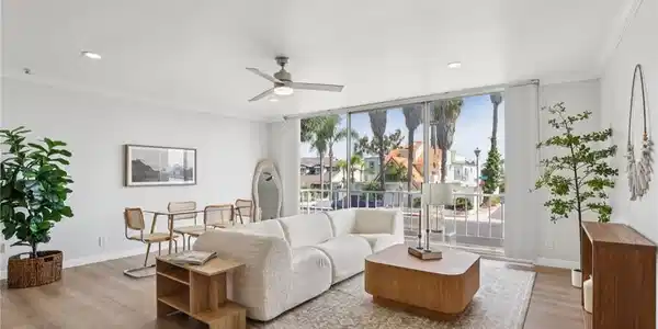 383 Bay shore Avenue