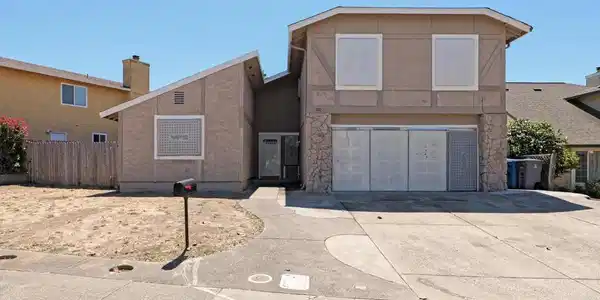 170 Opal Dr