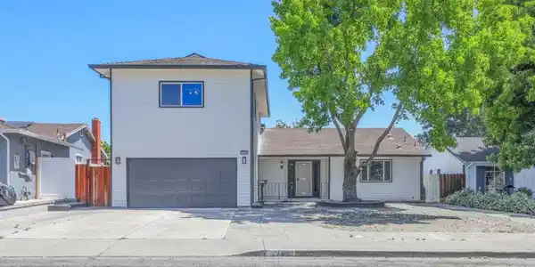 2705 Barcelona Circle