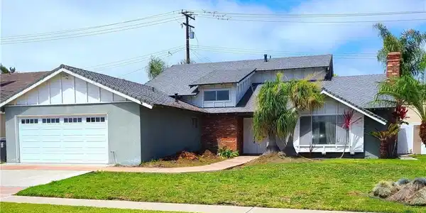 18907 San Felipe