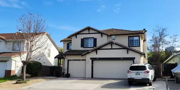 1071 Stonecrest Drive