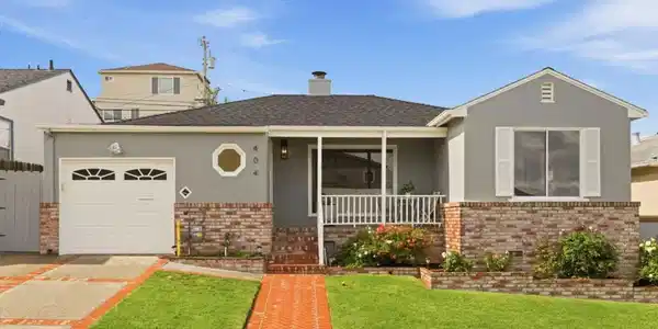 404 Hazelwood Drive