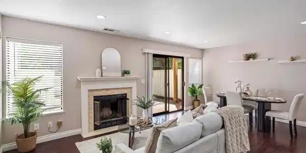 38921 Cherry Glen