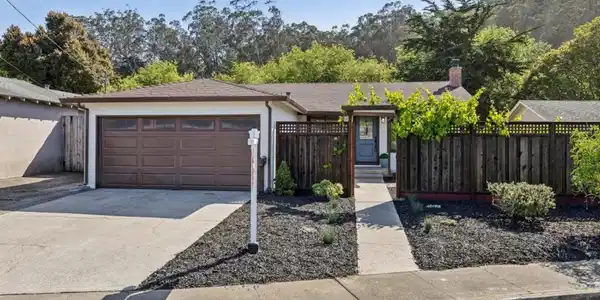 1404 Flores Drive