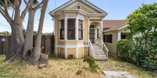 2340 13Th Ave