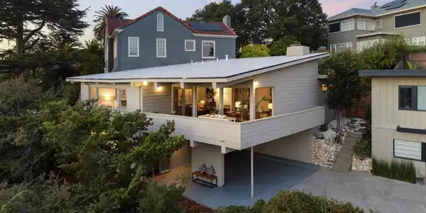 99 Eucalyptus Rd