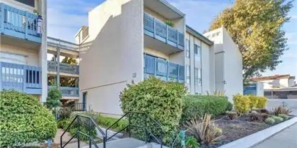 601 S Prospect
