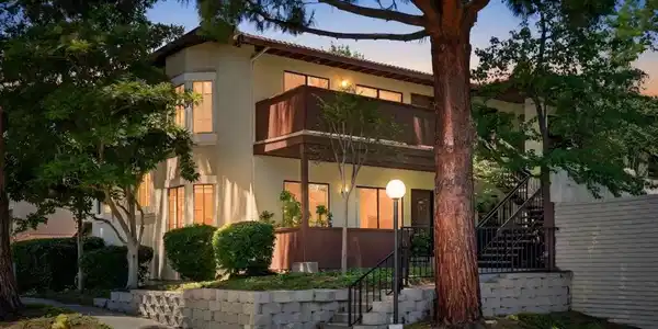 448 Costa Mesa Terrace