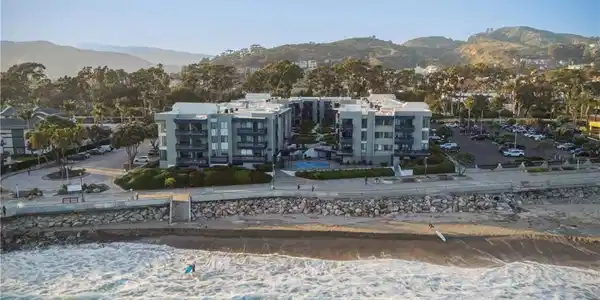 350 Paseo De Playa