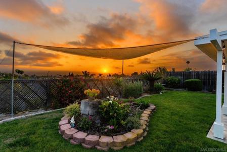 1238 Waxwing Lane