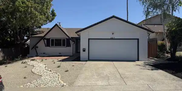 4417 Meadowbrook Dr