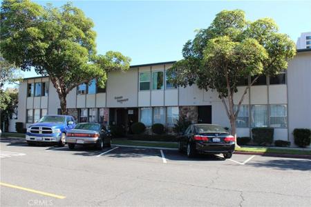 728 Cedar