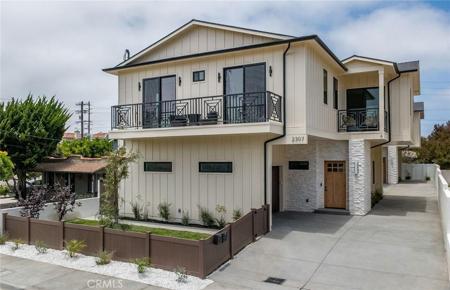 2307 Huntington Ln