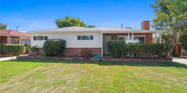3250 Chestnut