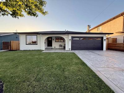 1323 Canton Dr