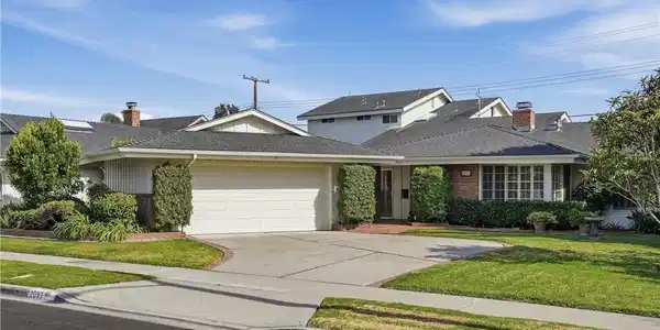 2037 S Capella Court