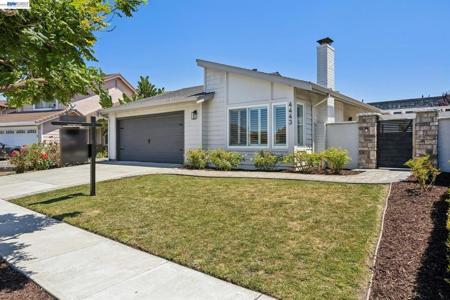 4443 Macbeth Cir