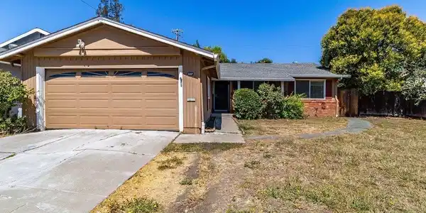 3337 Claudia Dr
